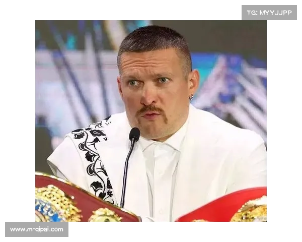 富里退役传言未消，乌西克团队探讨三番战可能性